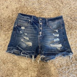 Tricot 4 Button Distressed Denim Shorts